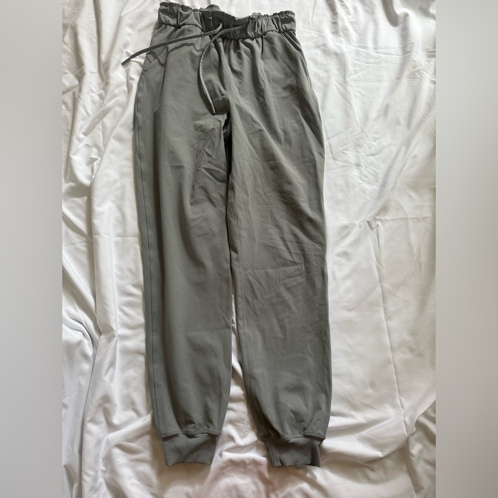 Lululemon stretch high rise joggers